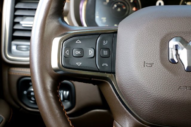 Used 2025 RAM 2500 Limited AWD/4WD image 16