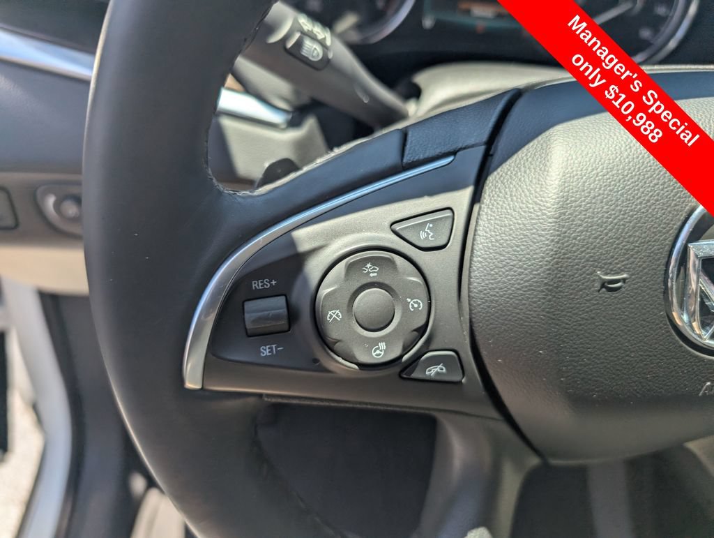 Used 2018 Buick Enclave Premium w/ Experience Buick Package FWD image 18