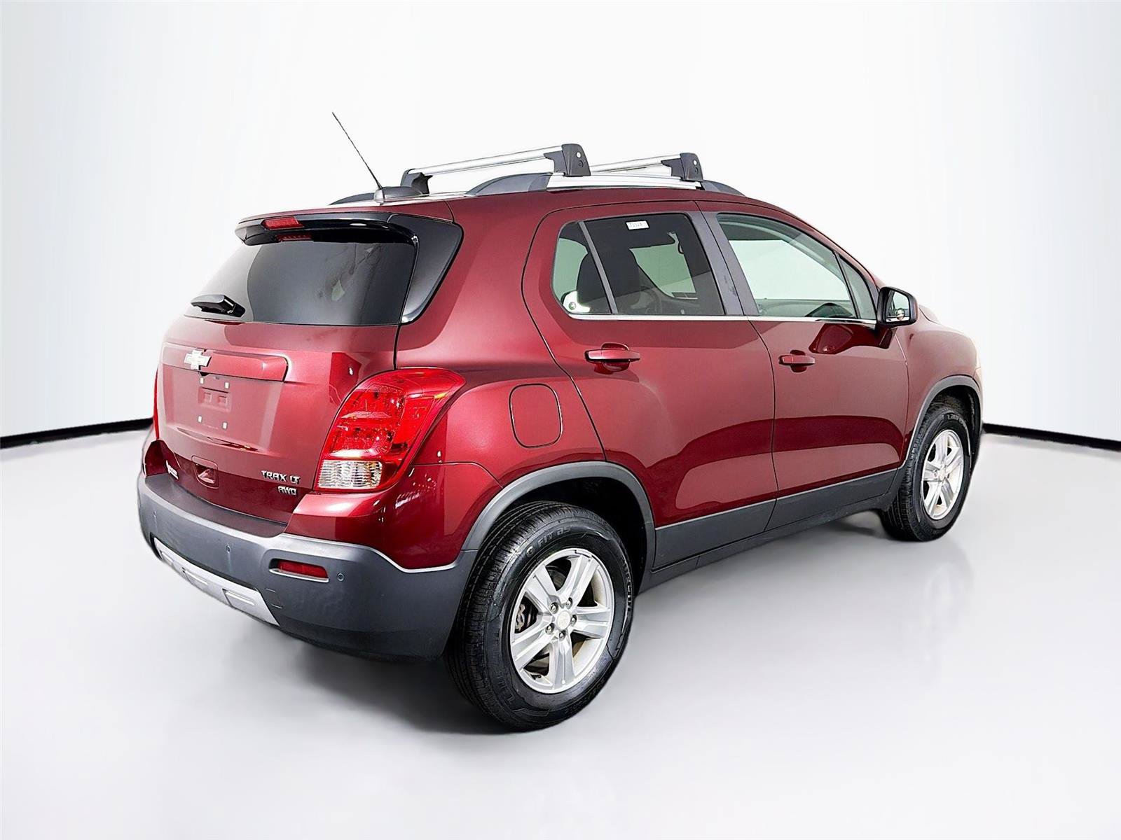 Used 2016 Chevrolet Trax LT w/ LT Convenience Package AWD/4WD image 11