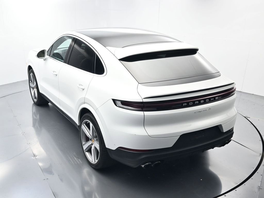 Certified 2024 Porsche Cayenne S AWD/4WD image 35