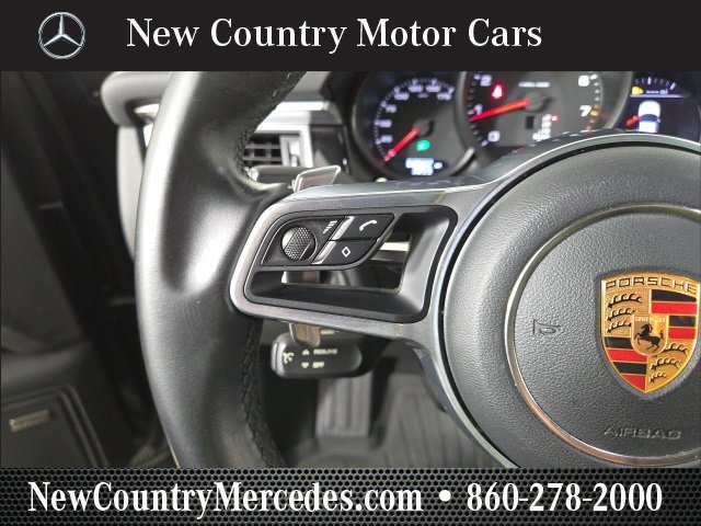 Used 2018 Porsche Macan image 19