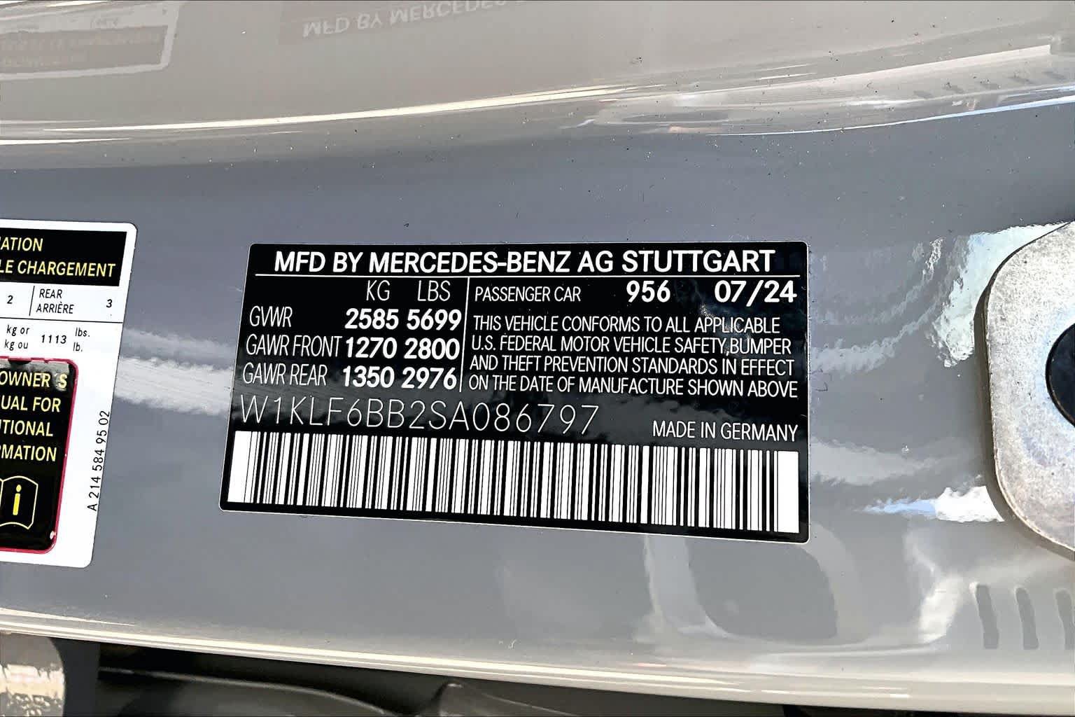 Used 2025 Mercedes-Benz E 450 4MATIC Sedan w/ Driver Assistance Package image 37