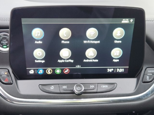 Used 2025 Chevrolet Blazer LT FWD image 13