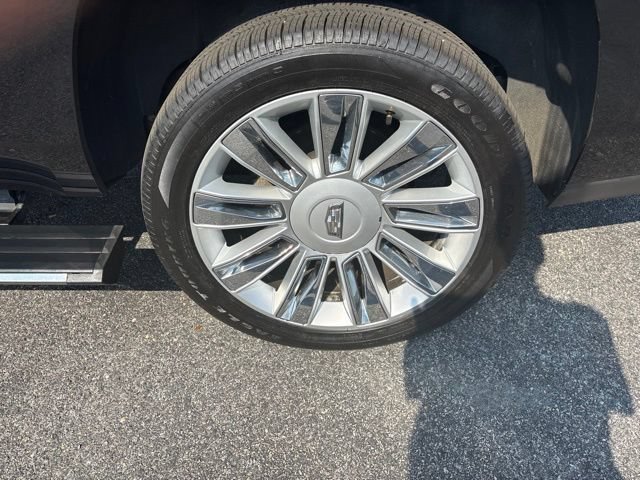Certified 2017 Cadillac Escalade Platinum AWD/4WD image 17