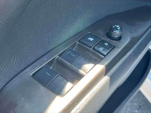 Certified 2023 Toyota Camry SE image 18