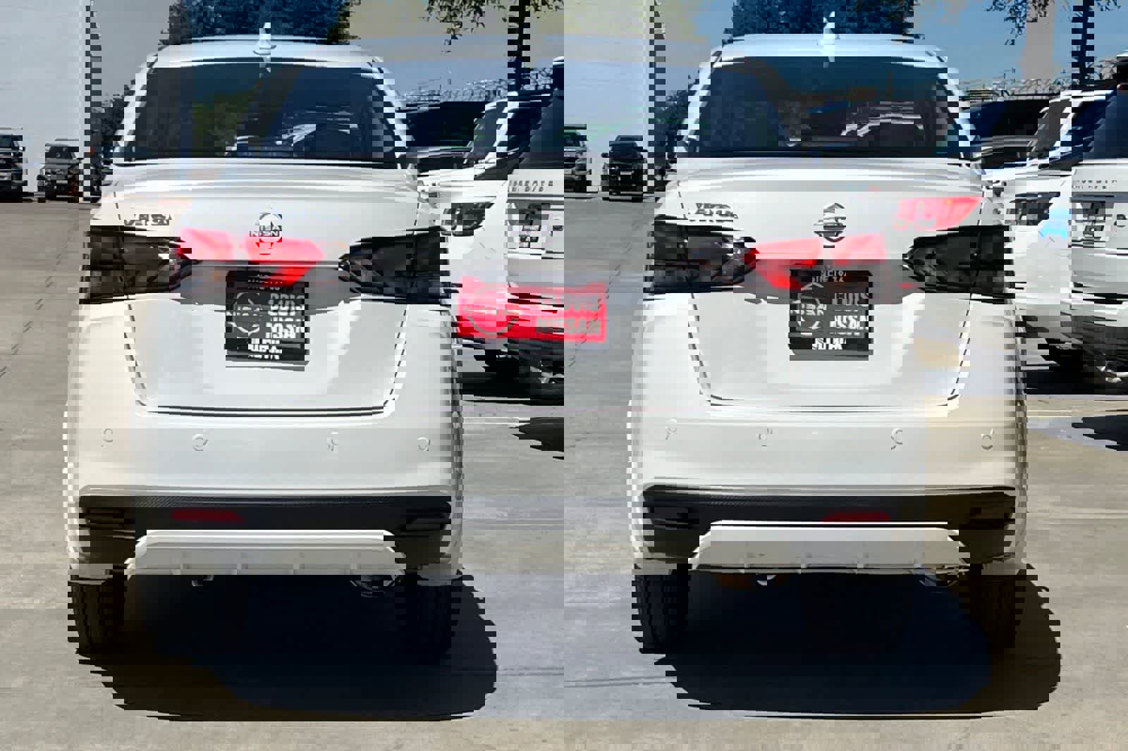 Used 2025 Nissan Versa SV w/ Trunk Package FWD image 8