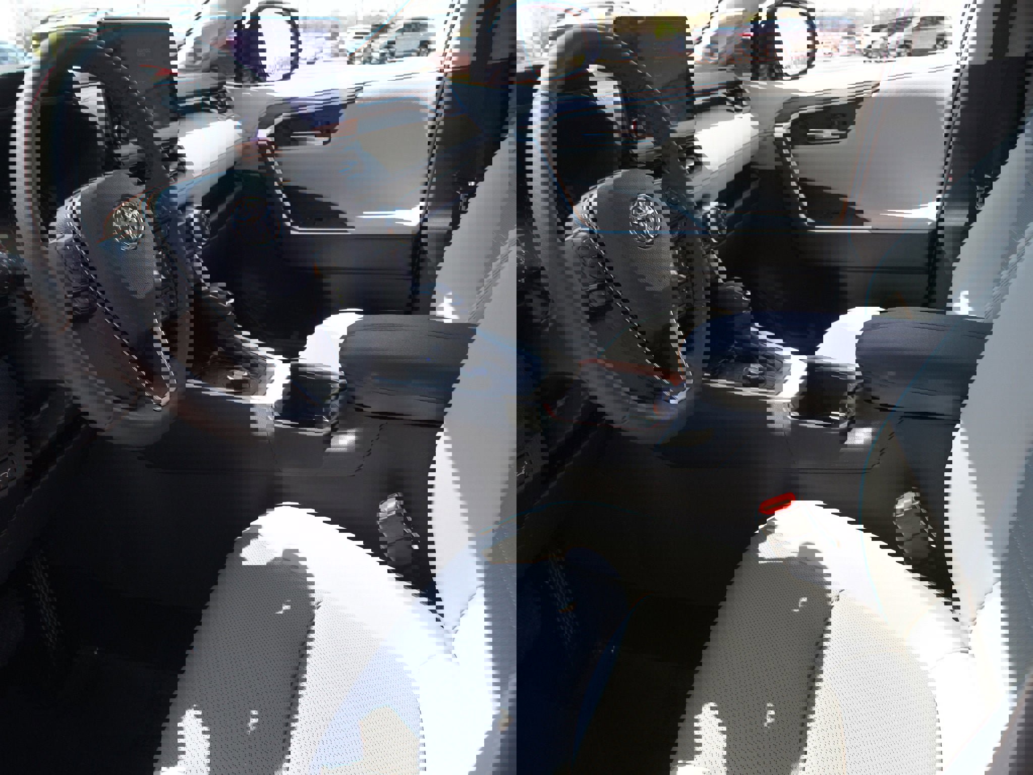 Used 2025 Toyota RAV4 Limited w/ Weather Package image 14