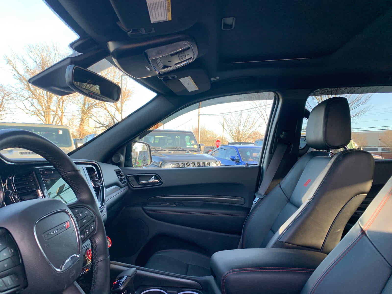 Used 2025 Dodge Durango GT image 12