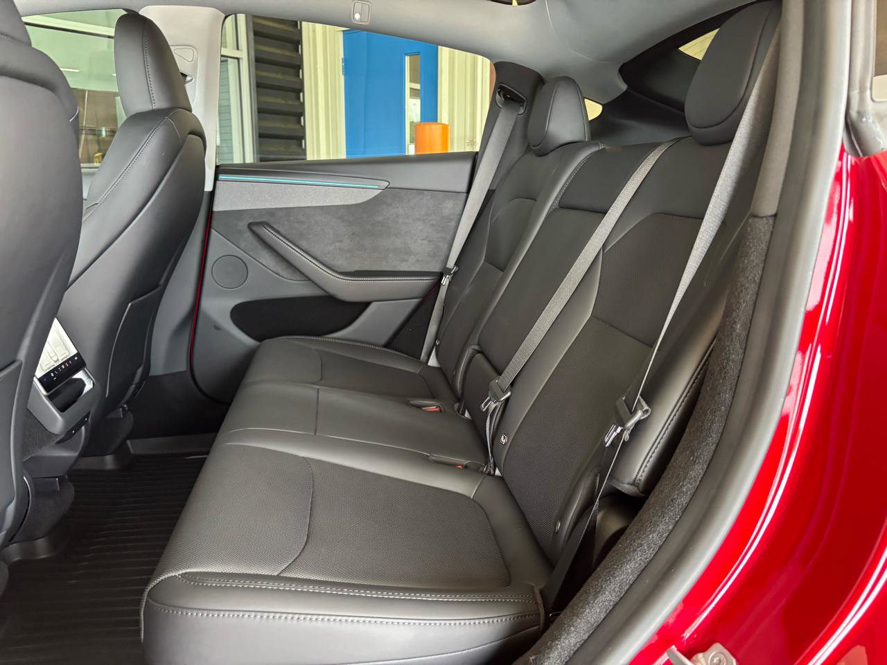 Used 2026 Tesla Model Y Long Range RWD image 25