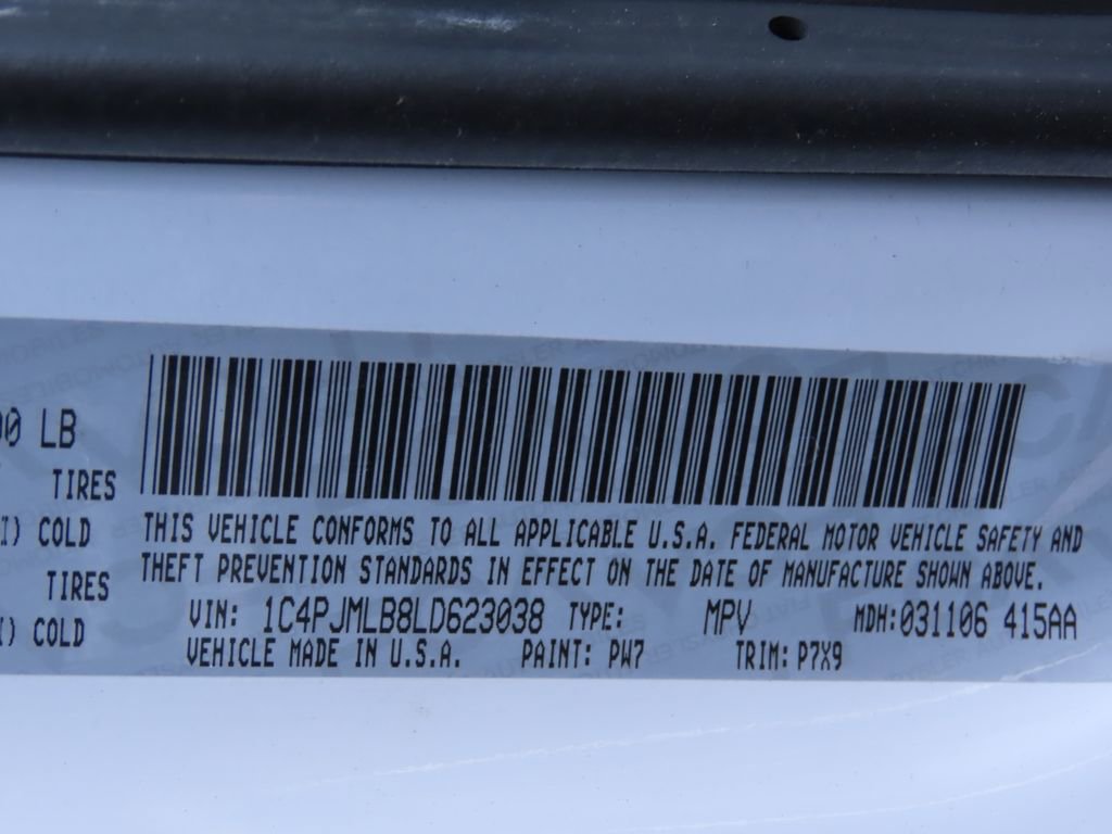 Used 2020 Jeep Cherokee Latitude Plus w/ Comfort/Convenience Group image 21