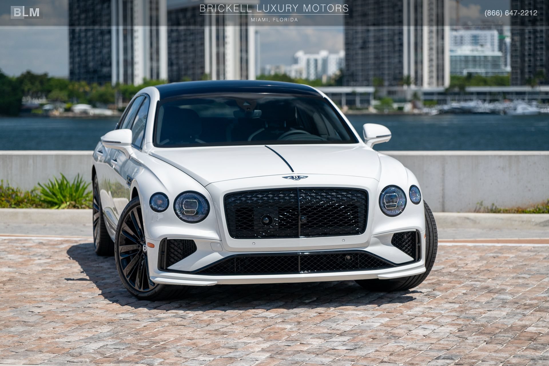Used 2025 Bentley Flying Spur Plug-In Hybrid w/ First Edition Specification AWD/4WD image 2