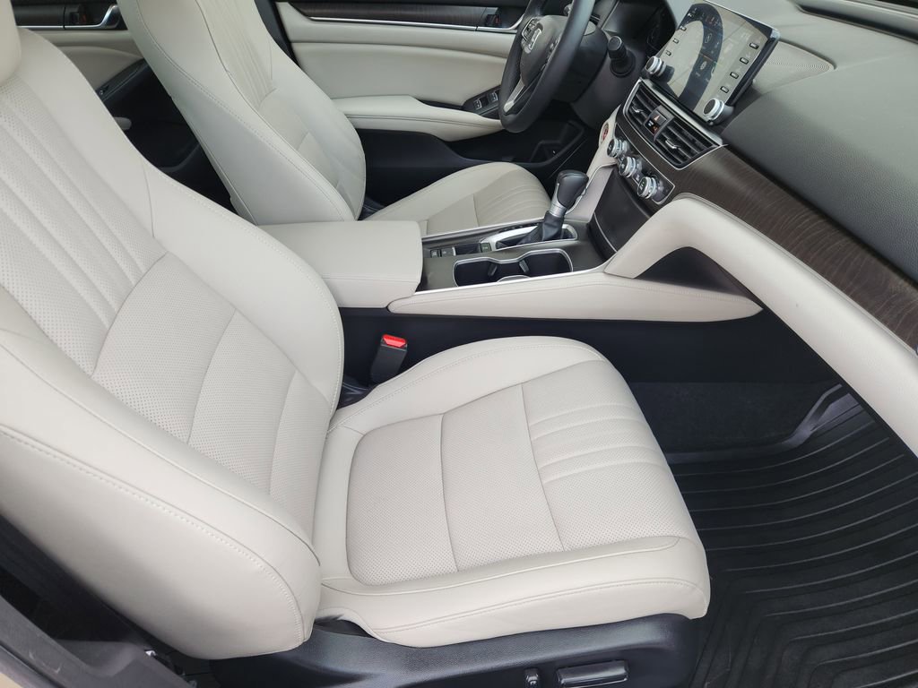 Used 2019 Honda Accord EX-L image 14