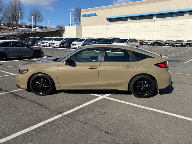 Used 2025 Honda Civic Sport image 4