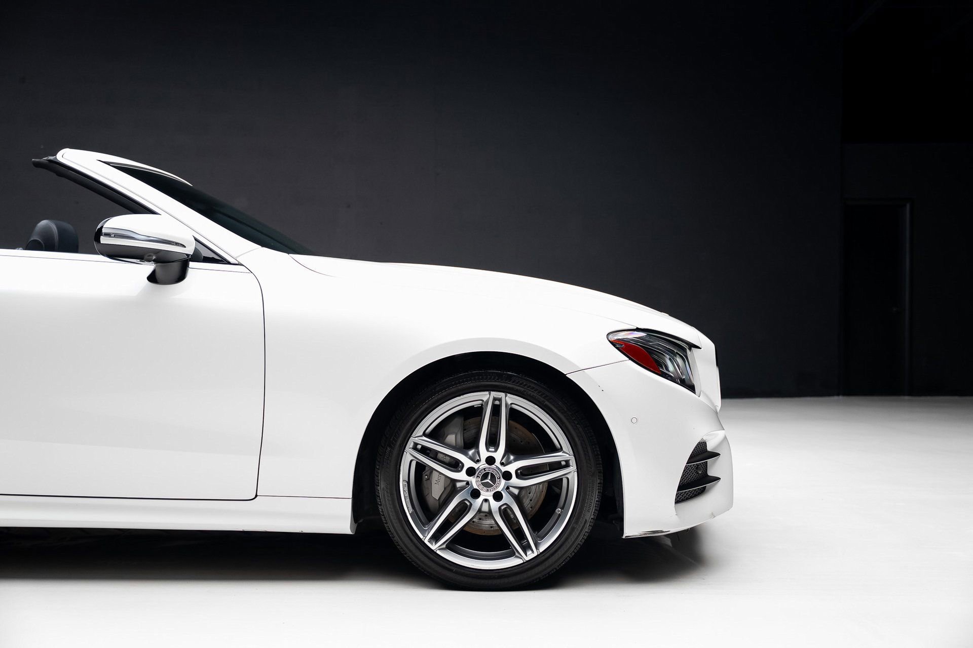 Used 2019 Mercedes-Benz E 450 4MATIC Cabriolet image 41