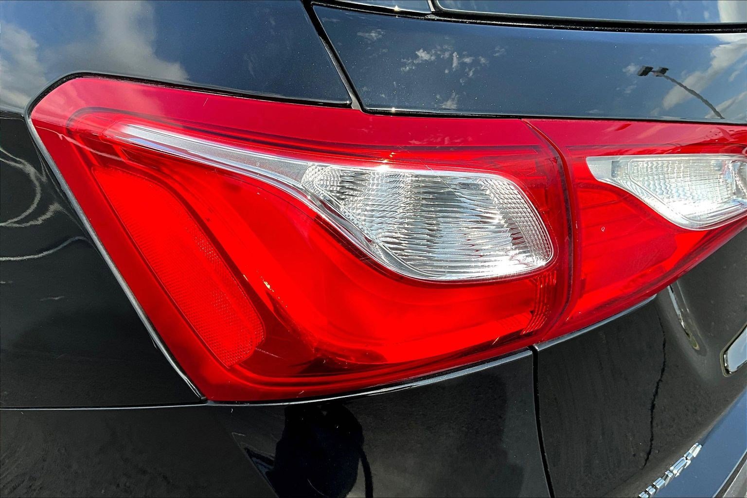 Used 2019 Chevrolet Equinox Premier image 23