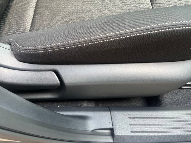 Used 2026 Nissan Rogue SV FWD image 22
