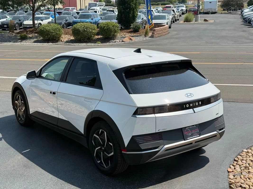 Used 2024 Hyundai Ioniq 5 SE AWD/4WD image 47