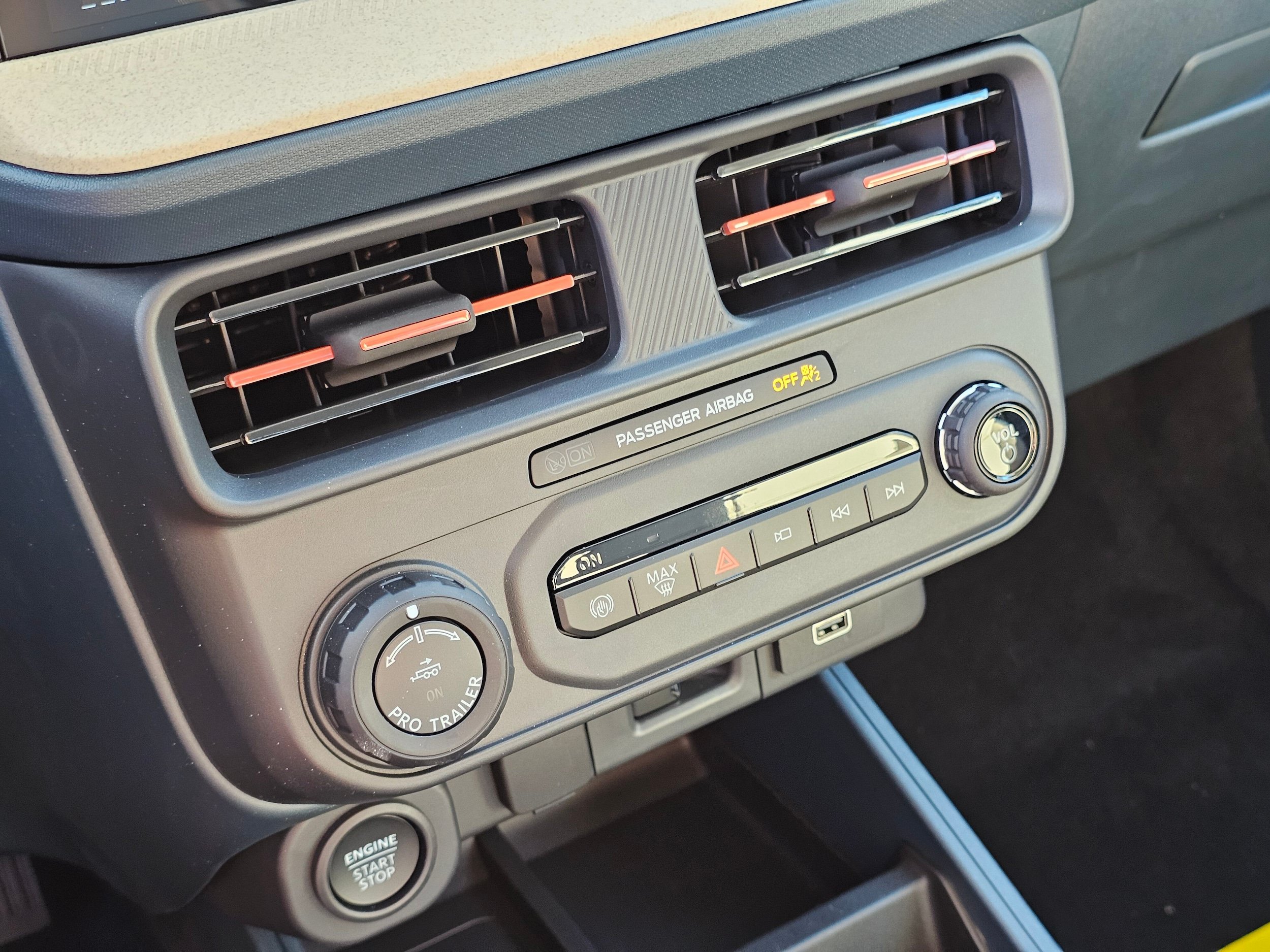New 2026 Ford Maverick Lariat AWD/4WD image 23