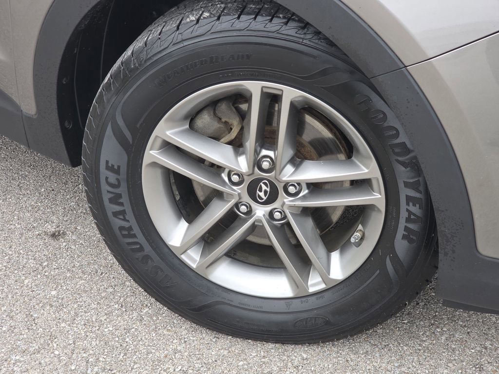 Used 2017 Hyundai Santa Fe Sport AWD/4WD image 6