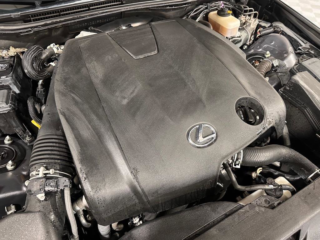 Used 2015 Lexus IS 250 image 40