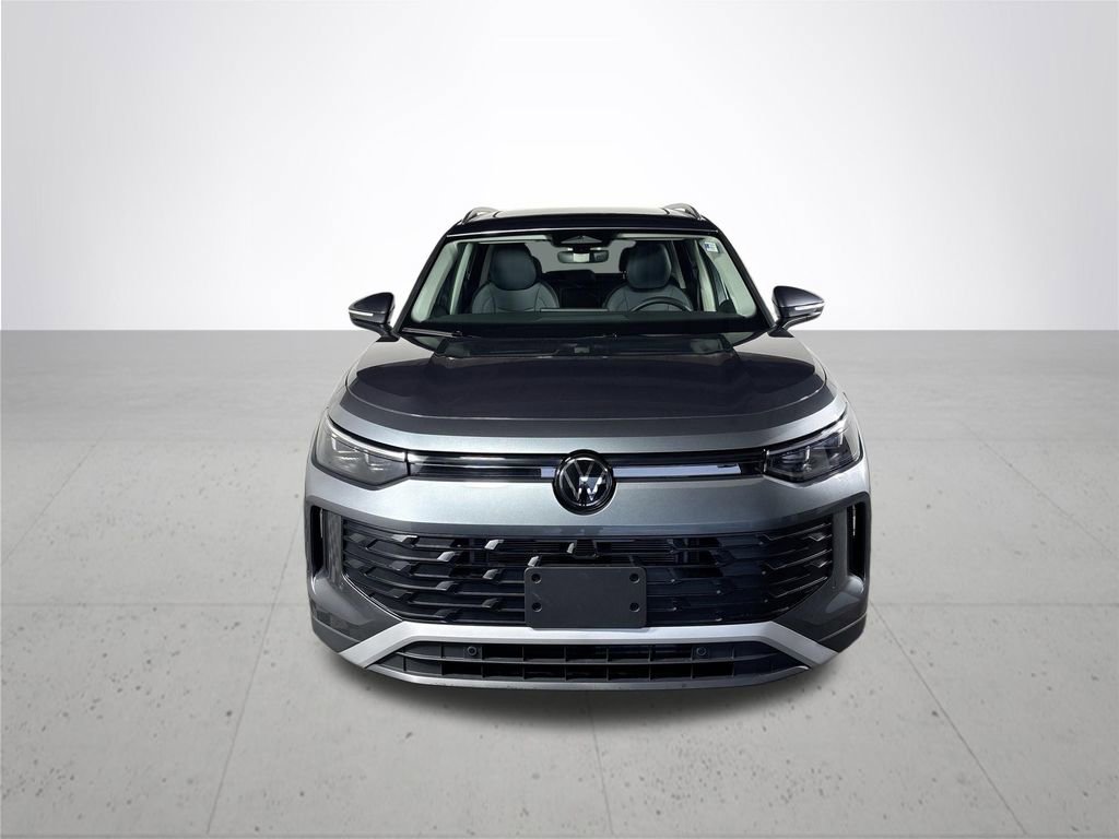 New 2026 Volkswagen Tiguan SE AWD/4WD image 3