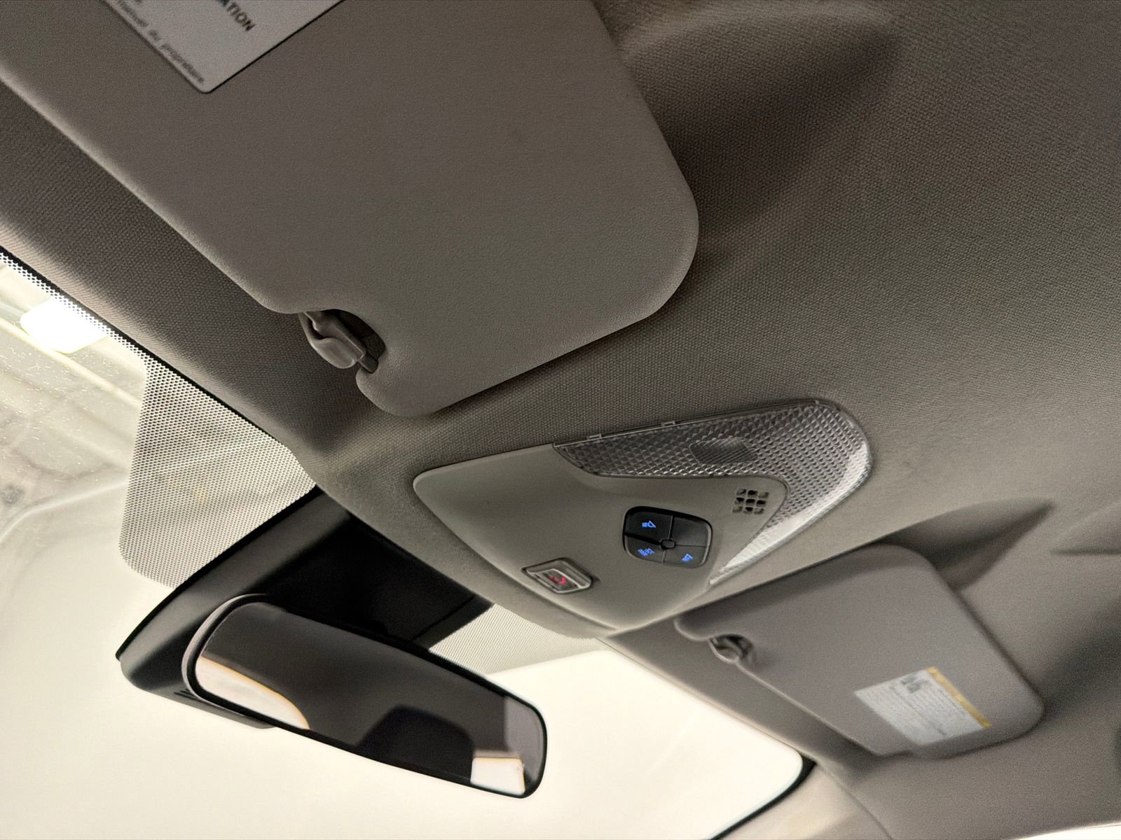 Used 2021 Toyota C-HR LE image 27