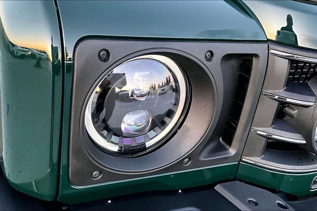 Used 2024 INEOS Grenadier Fieldmaster Edition image 30