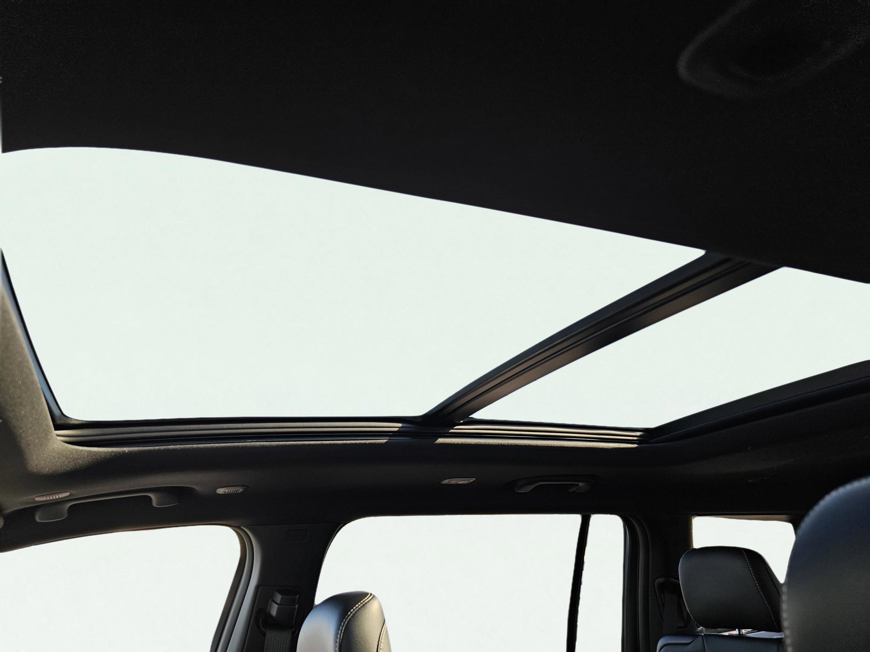 New 2025 Jeep Grand Cherokee L Limited image 19