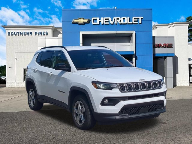 Used 2024 Jeep Compass Latitude