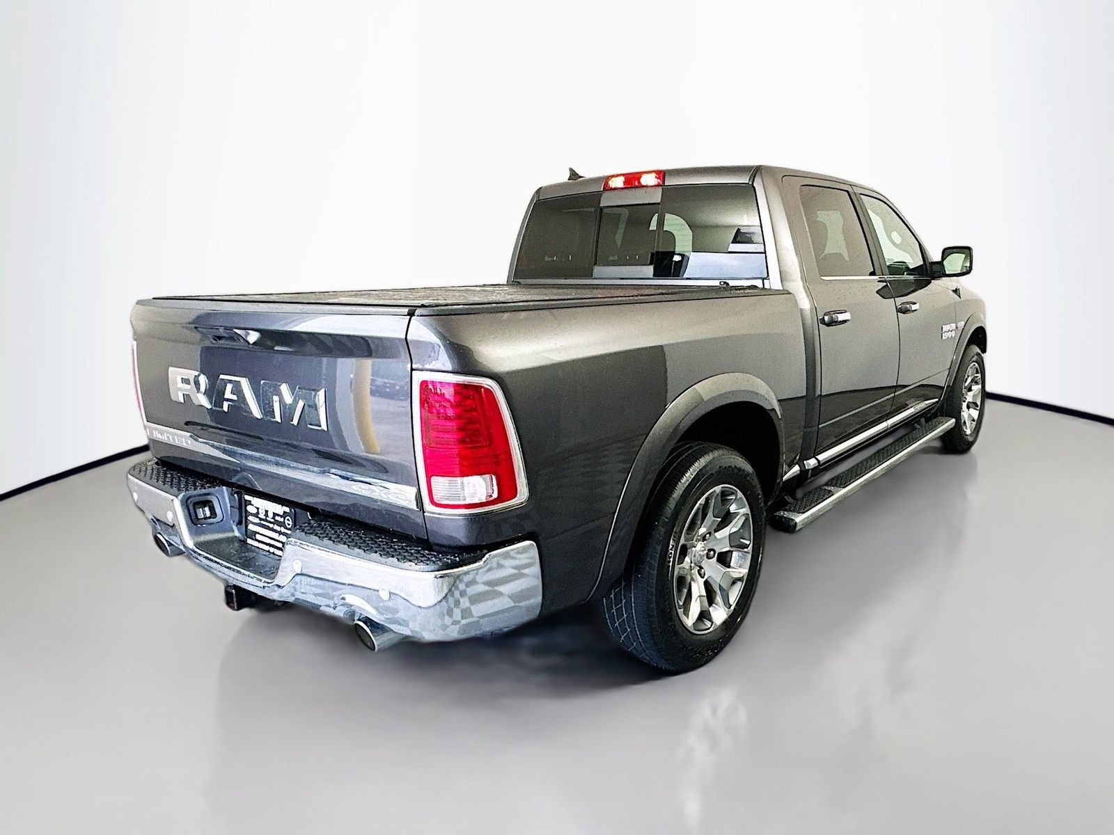 Used 2018 RAM 1500 Limited AWD/4WD image 7
