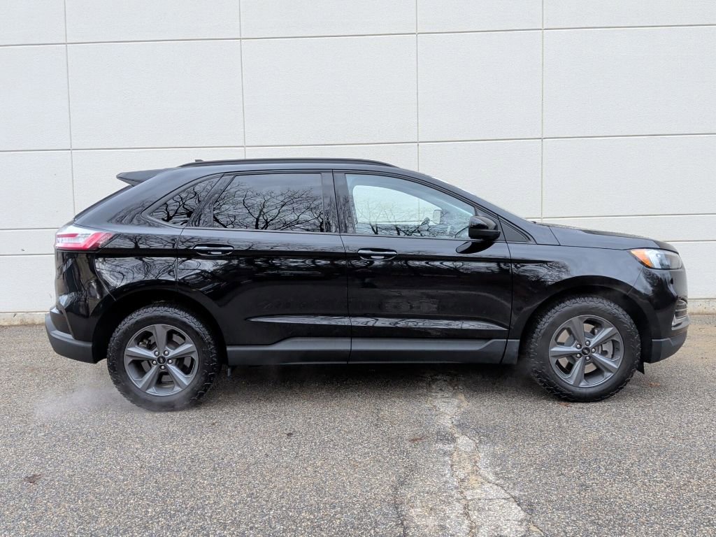Certified 2023 Ford Edge SEL w/ Sport Appearance Package image 5