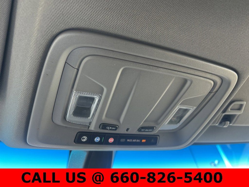 Used 2020 Chevrolet Silverado 1500 Custom Trail Boss w/ Custom Convenience Package image 19