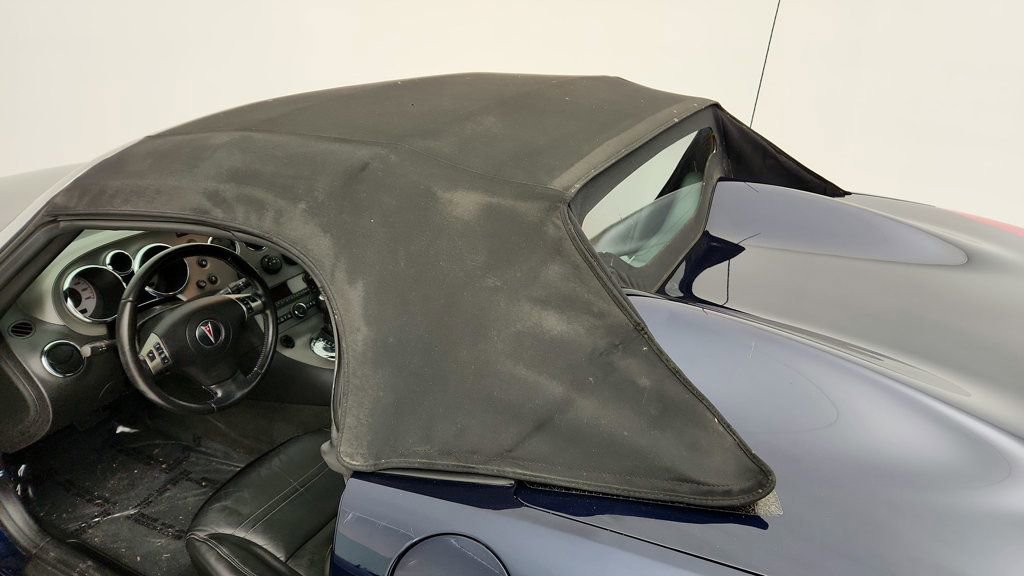 Used 2008 Pontiac Solstice Convertible w/ Premium Package image 10