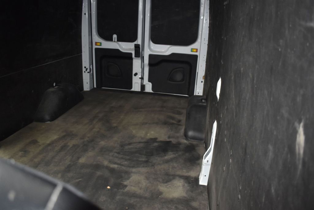 Used 2023 Ford Transit 250 Medium Roof AWD w/ Load Area Protection Package image 4