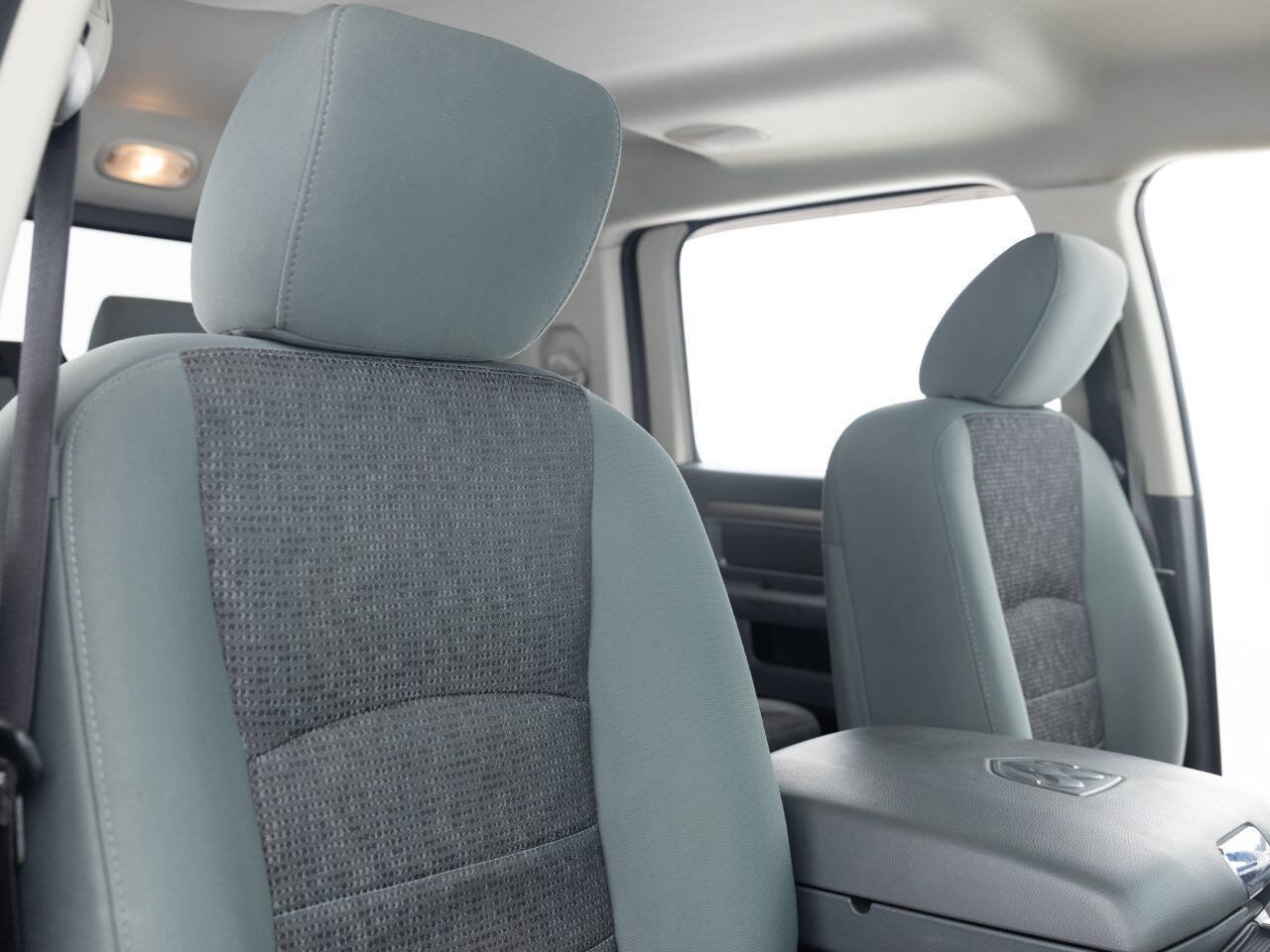 Used 2016 RAM 2500 Lone Star image 30