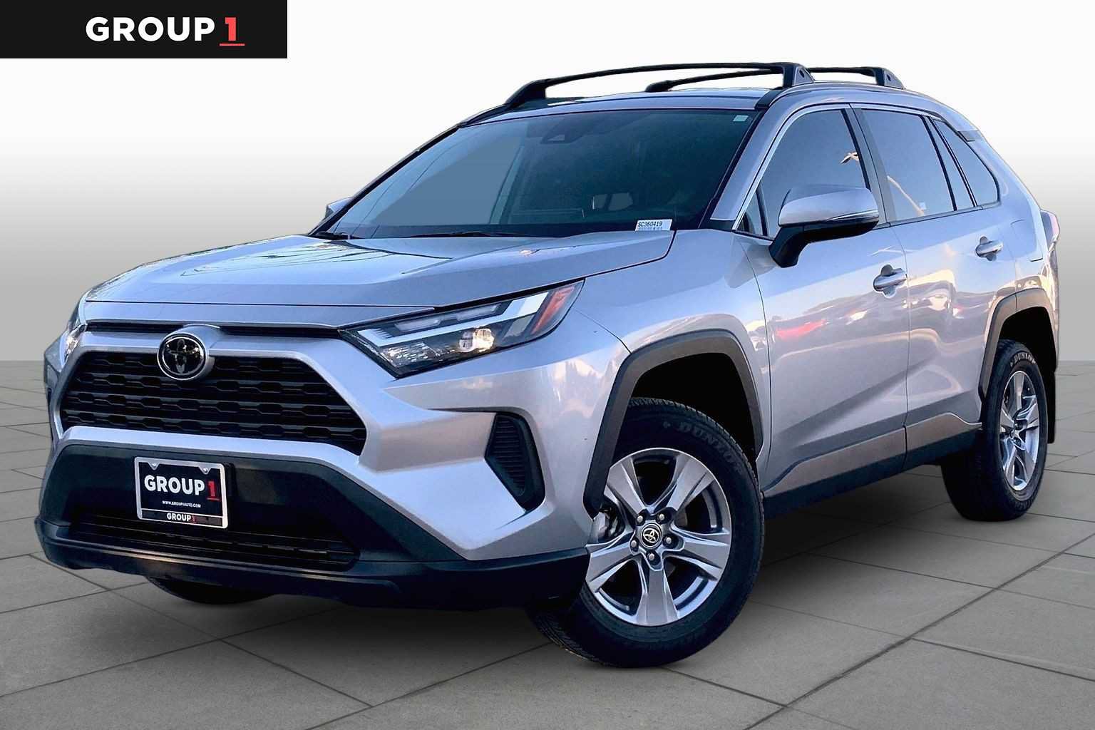 Used 2025 Toyota RAV4 XLE FWD image 1