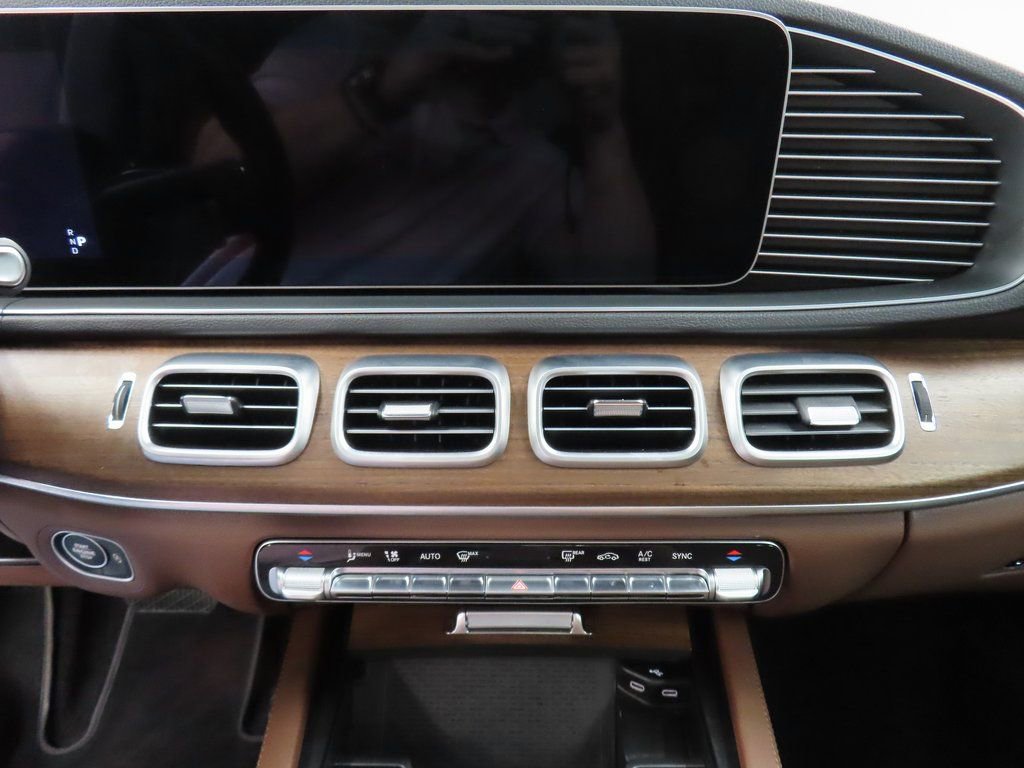 Used 2024 Mercedes-Benz GLE 350 4MATIC image 14