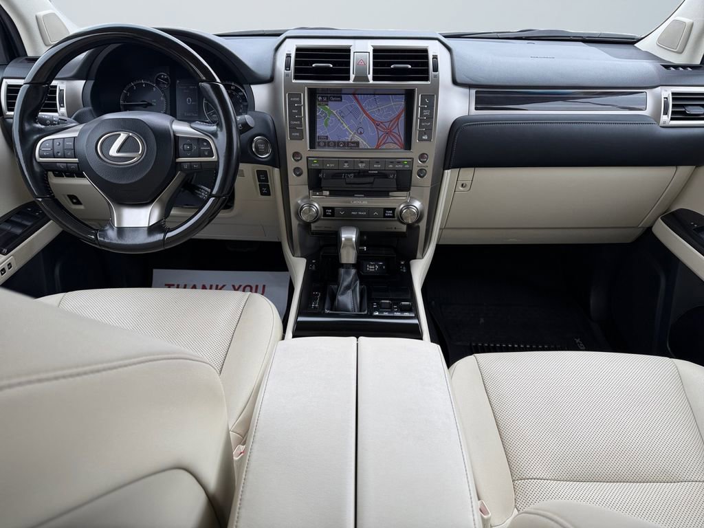 Used 2021 Lexus GX 460 Premium w/ Premium Package image 10