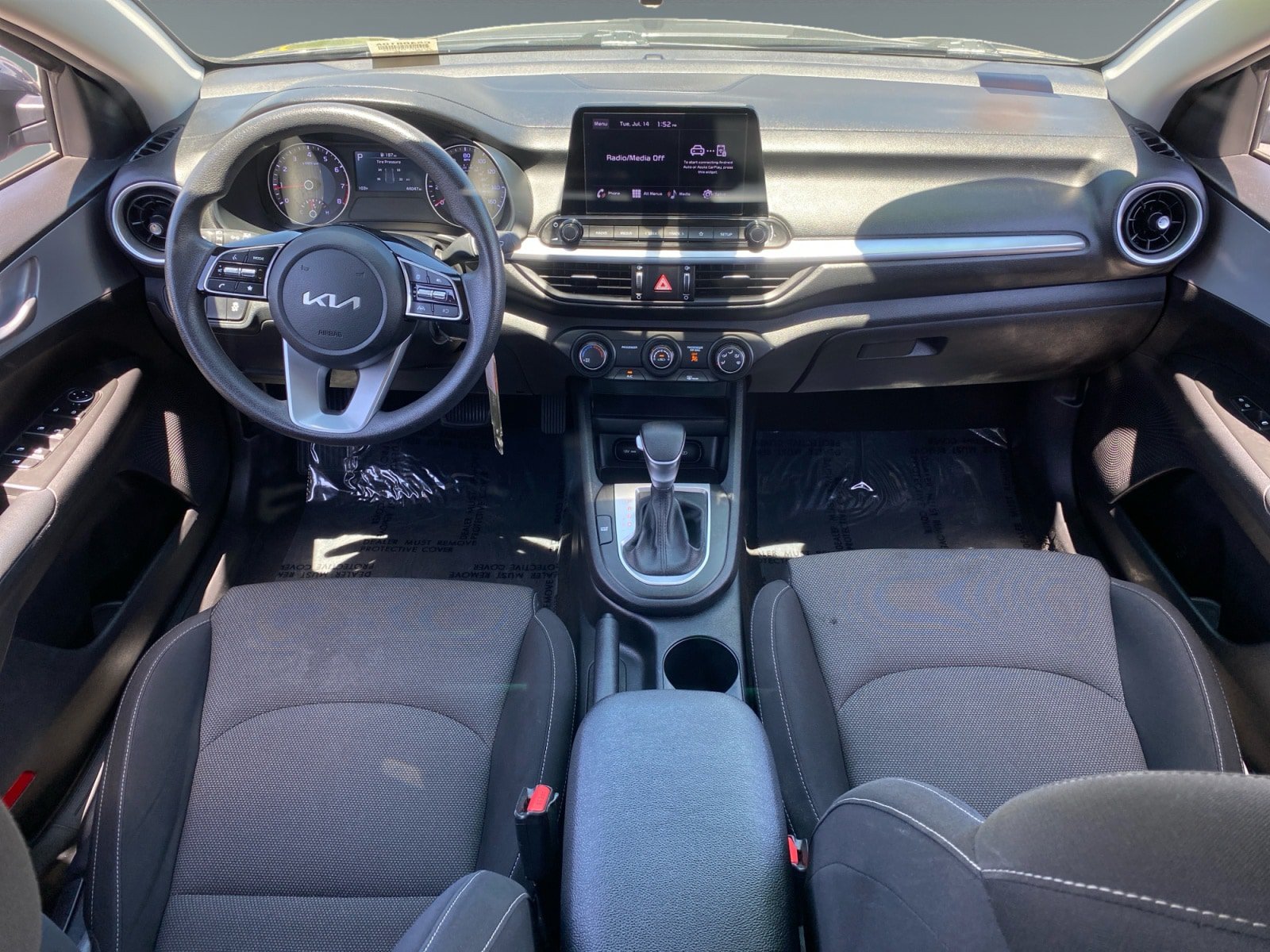 Used 2024 Kia Forte LXS w/ LXS Technology Package FWD image 10