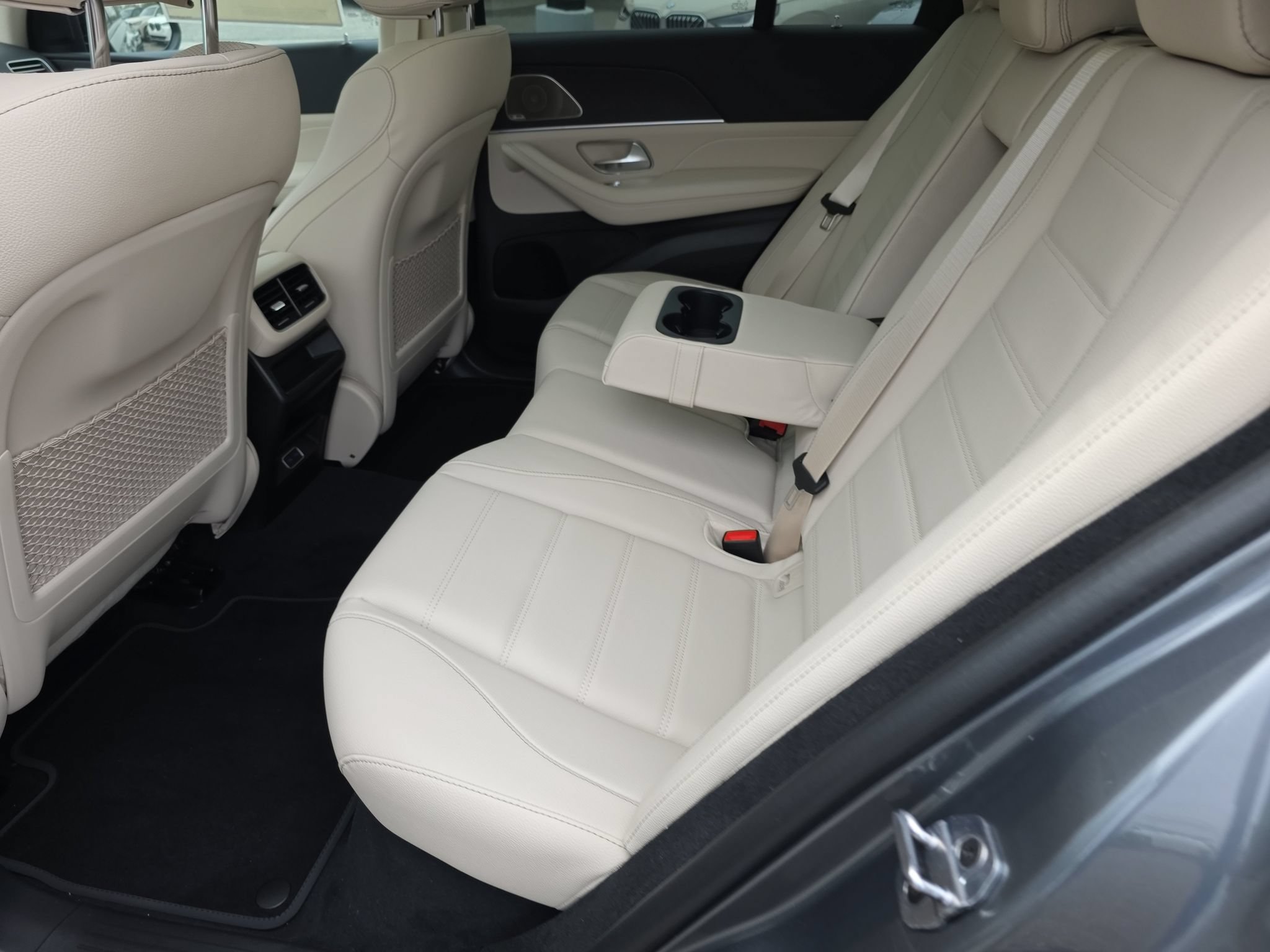 New 2026 Mercedes-Benz GLE 450 4MATIC image 10