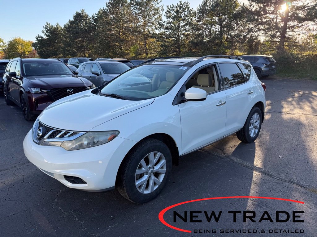 Used 2012 Nissan Murano SV FWD image 1