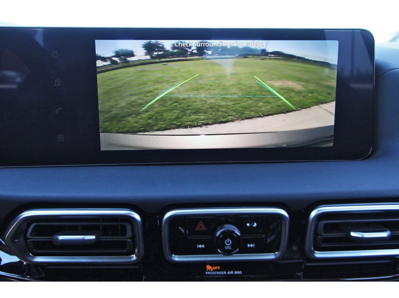 Certified 2026 Nissan Sentra SV w/ Floor Mat Package FWD image 25