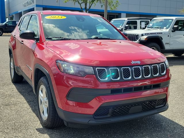 Used 2023 Jeep Compass Sport AWD/4WD image 8
