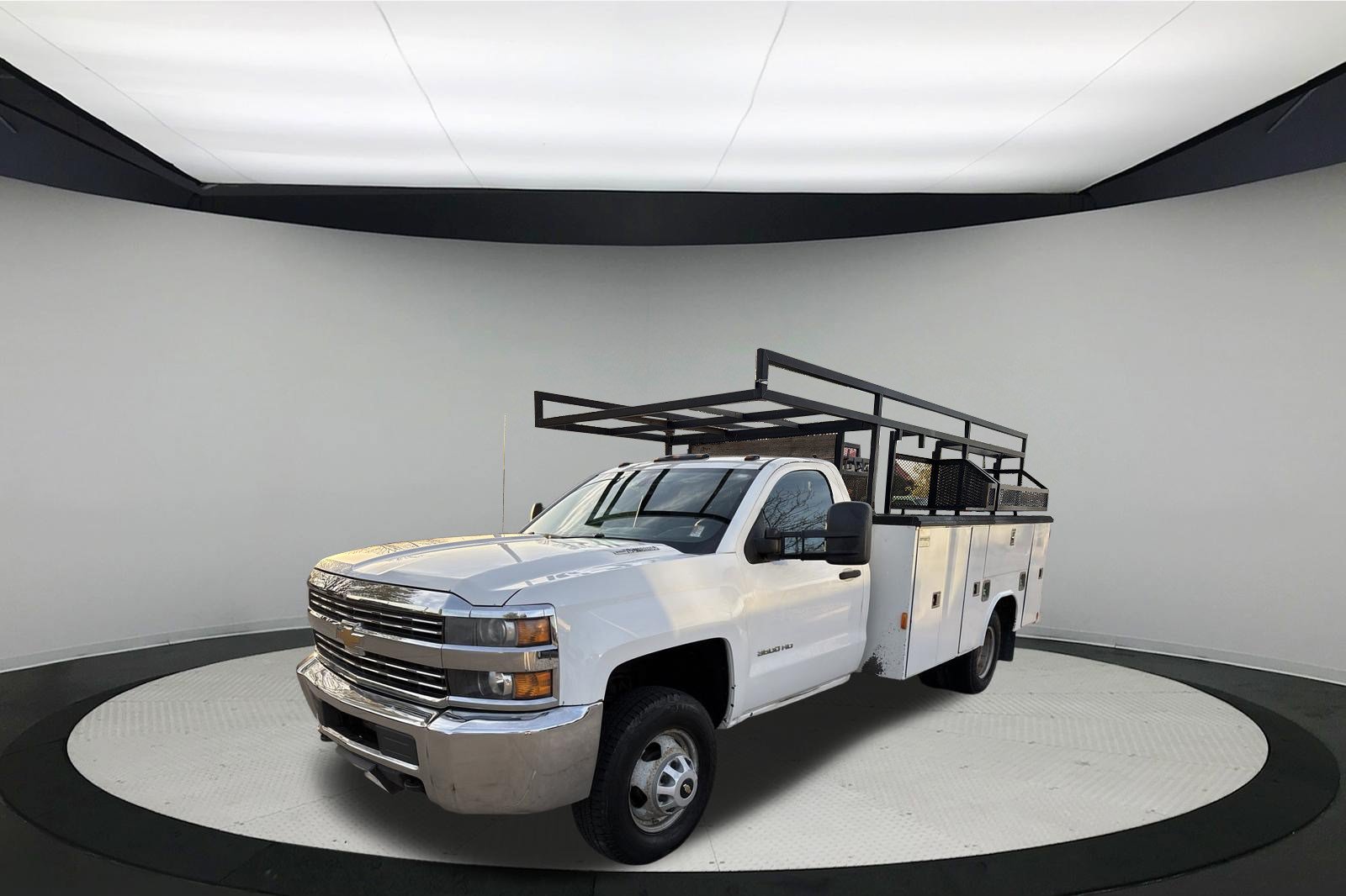 Used 2015 Chevrolet Silverado 3500 W/T w/ WT Convenience Package RWD image 3