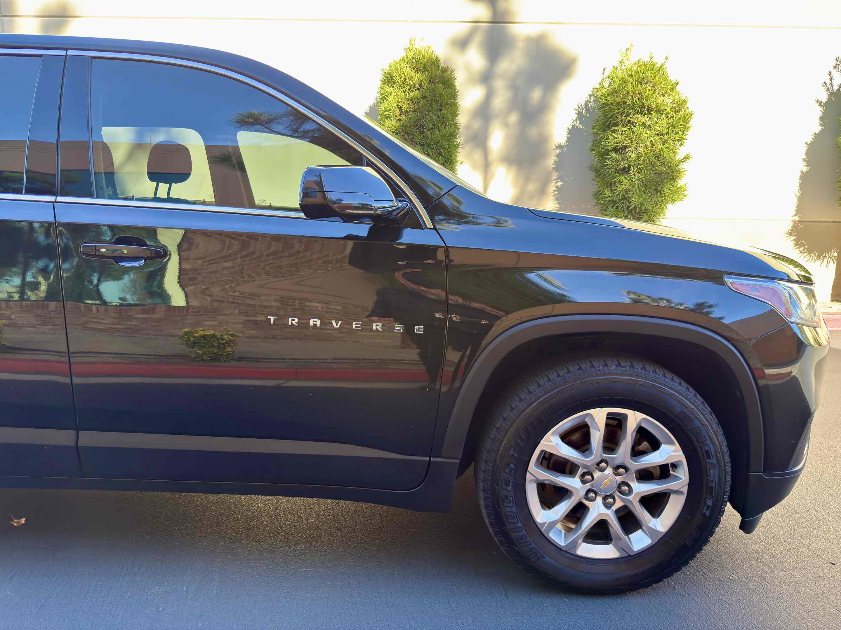 Used 2018 Chevrolet Traverse LS image 15