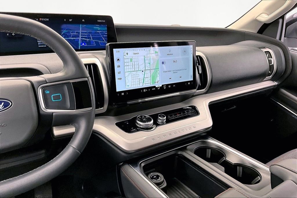 Used 2025 Ford Expedition Max Active image 6