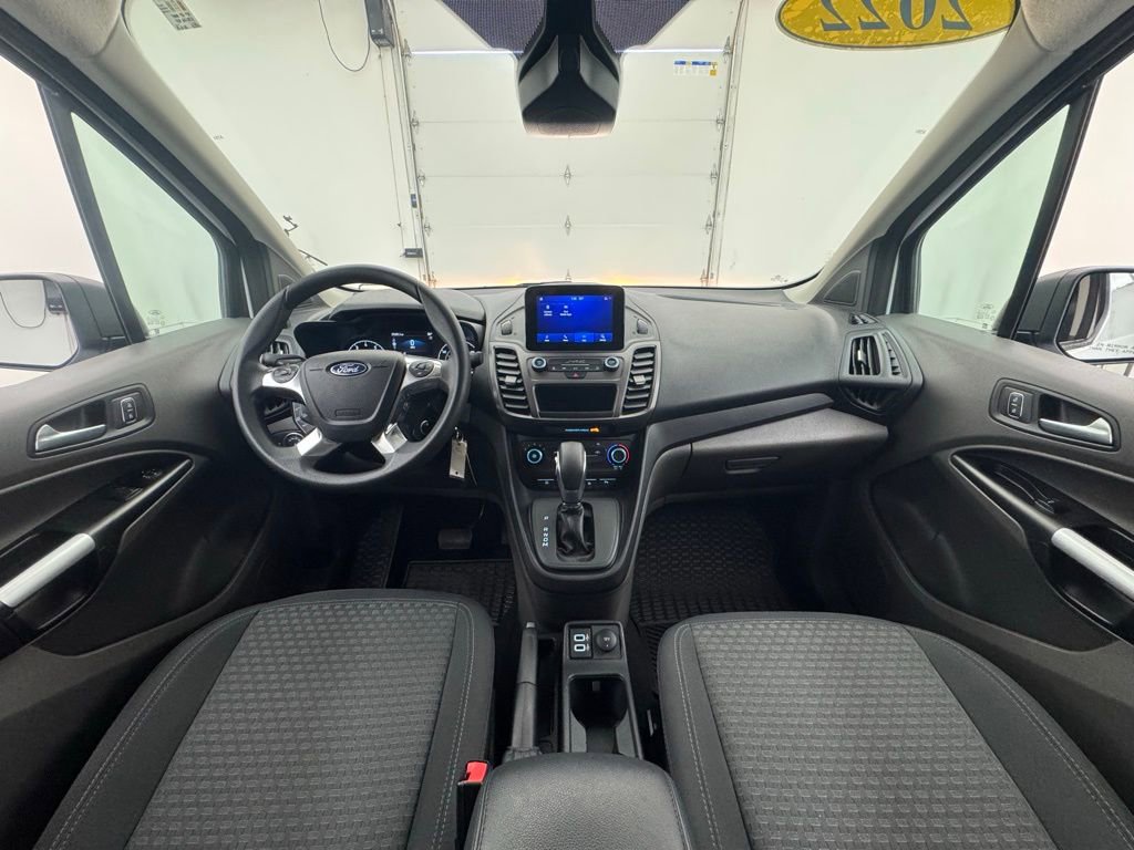 Used 2022 Ford Transit Connect XLT image 3