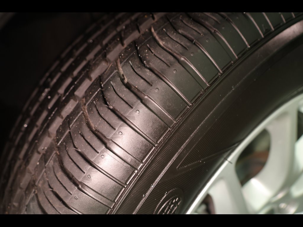 Used 2022 Chrysler Pacifica Touring-L image 6