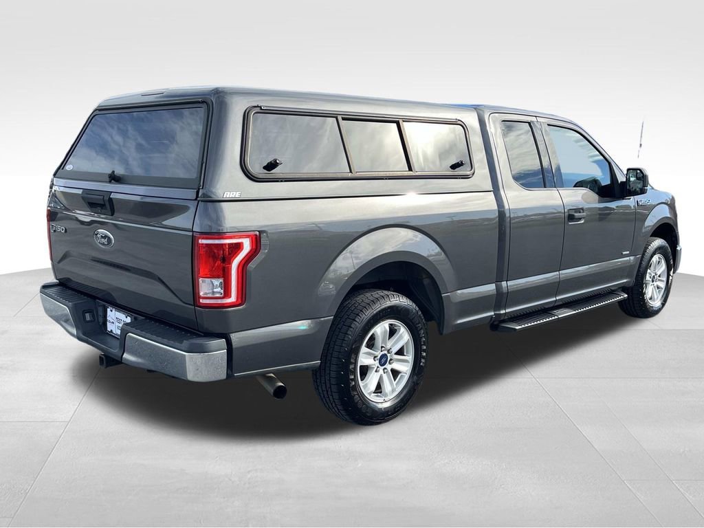 Used 2016 Ford F150 XLT image 3