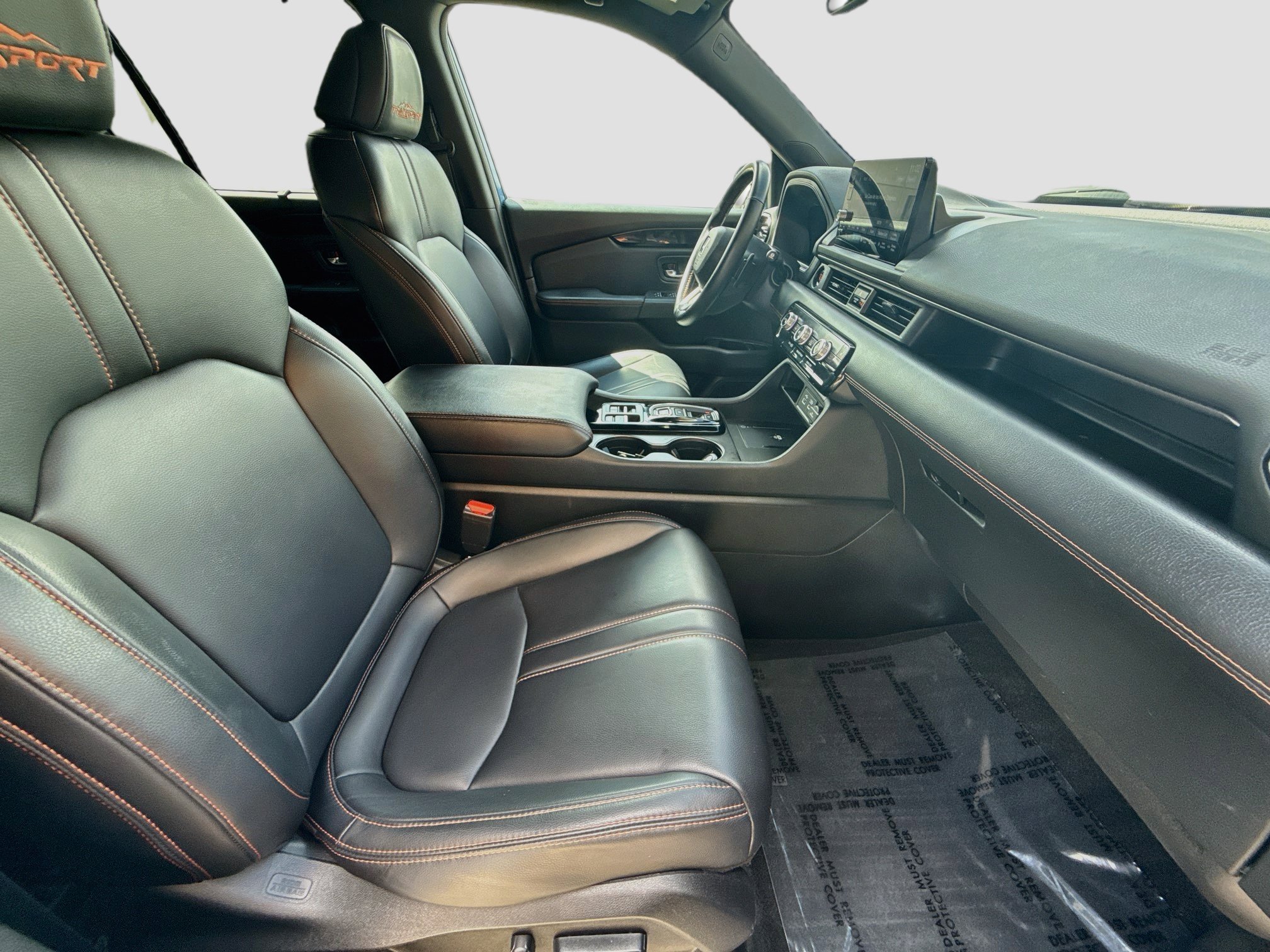 Certified 2023 Honda Pilot TrailSport image 30